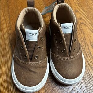 Toms Toddler Shoes Size 8 NWT